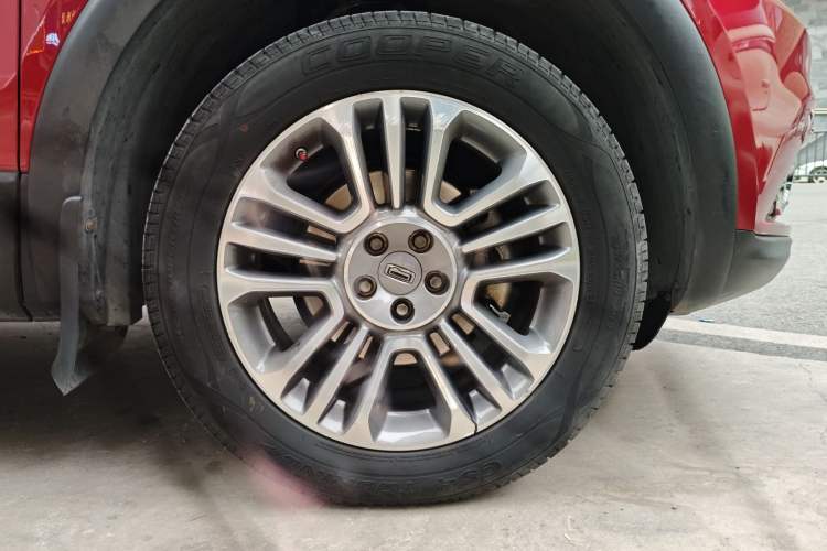 Used Qoros 5 2017 1.6T Automatic Prestige Model