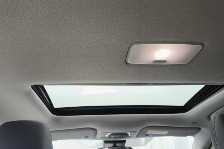 Used Toyota FRONTLANDER 2022 2.0L CVT Luxury PLUS Edition
