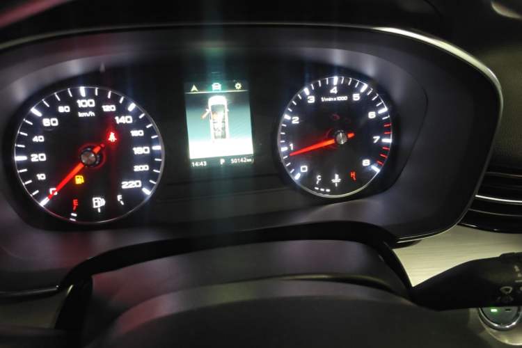 Used Roewe iMAX8 2022 Model 400TGI Exclusive Version for Key Accounts
