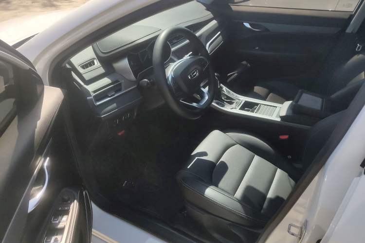 Used Geely Auto Emgrand 2021 UP 1.5L CVT Luxury Model Driver Seat