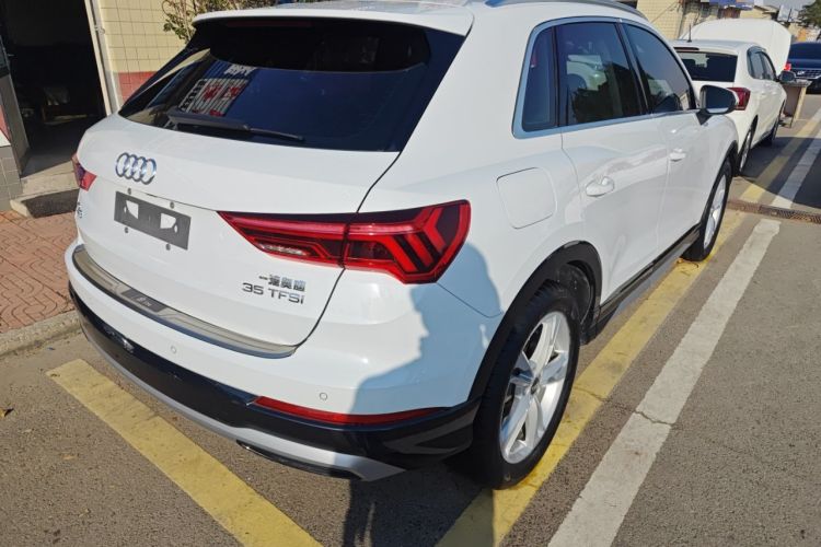 Used Audi Q3 2019 35 TFSI Fashionable and Elegant Model