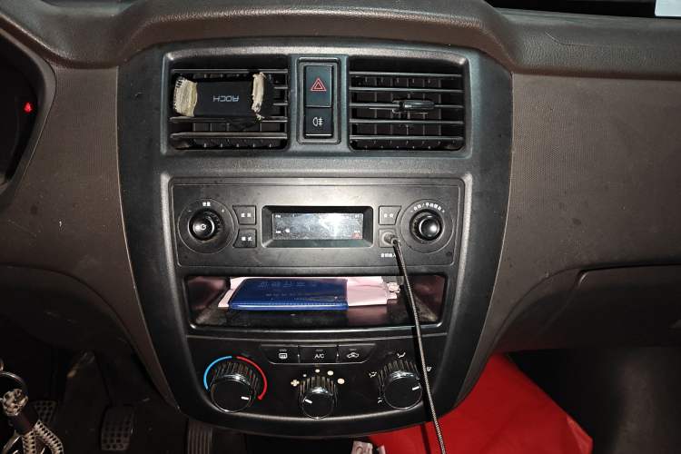 Used Wuling Rongguang 2015 1.2L S Base Model CNG
