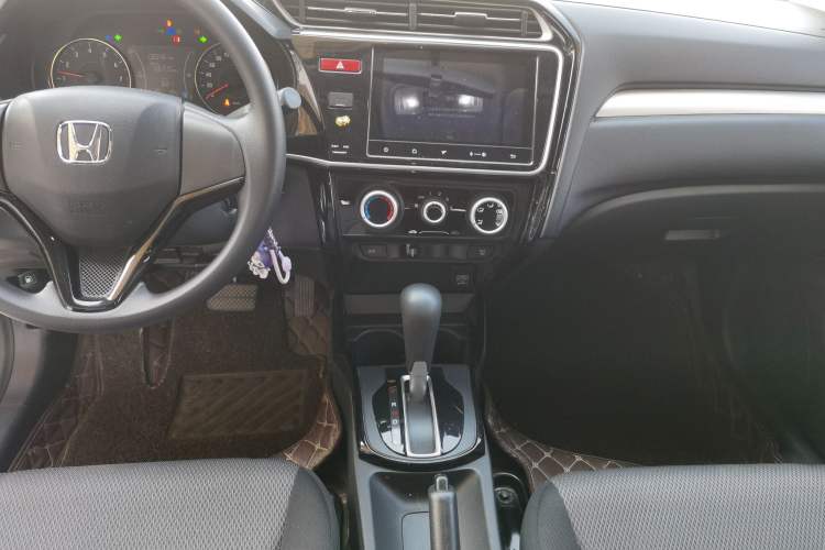 Used Honda Gienia 2017 1.5L CVT Comfort Version Gear Lever