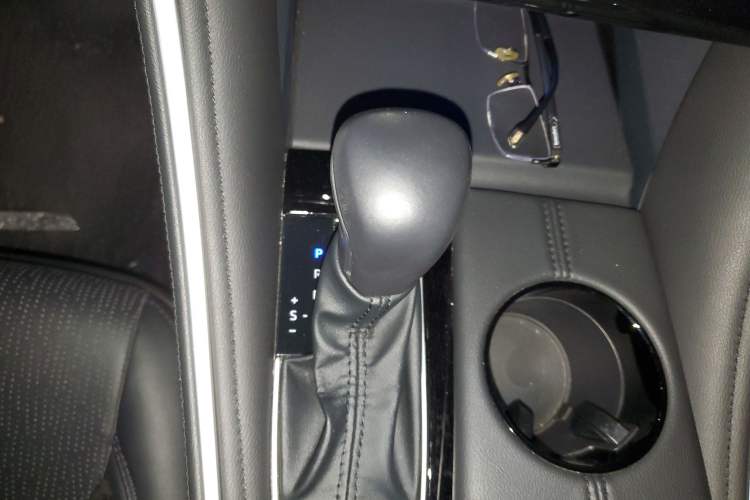 Used Toyota Avalon 2022 2.5L Luxury Edition
