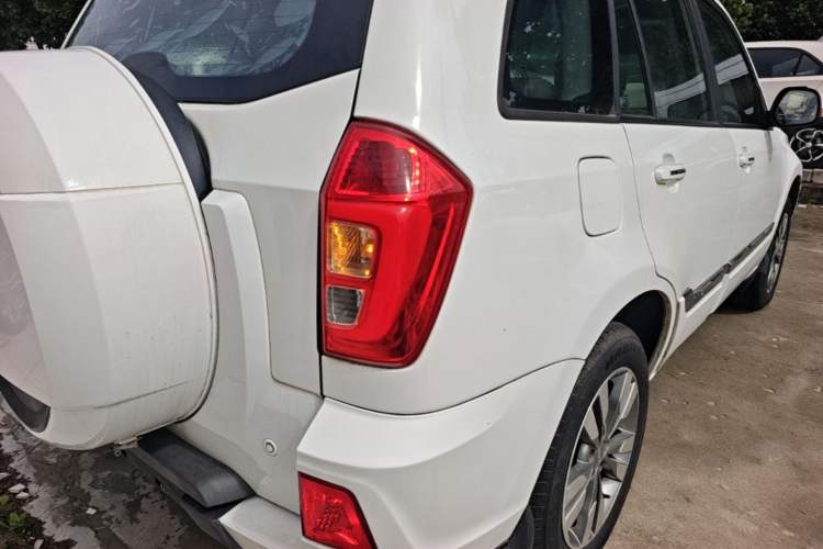 Used Chery Tiggo 3 2016 1.6L CVT ZhiShang Edition
