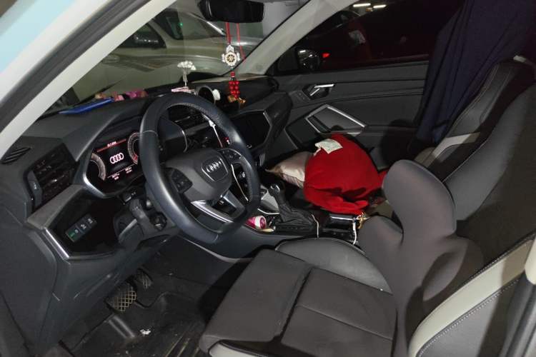 Used Audi Q3 2023 35 TFSI Fashion Dynamic Model (1.4T)