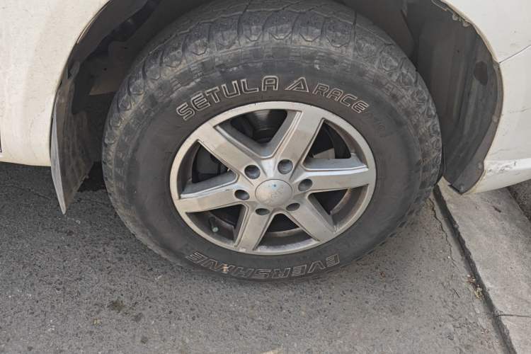 Used JMC Baodian 2020 2.5T Diesel Two-Wheel Drive Comfort Edition Long Wheelbase JX4D25A6L
