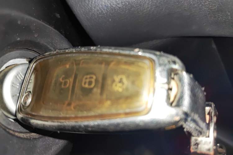 Used Ford Focus 2015 Sedan 1.6L Manual Fashion Edition