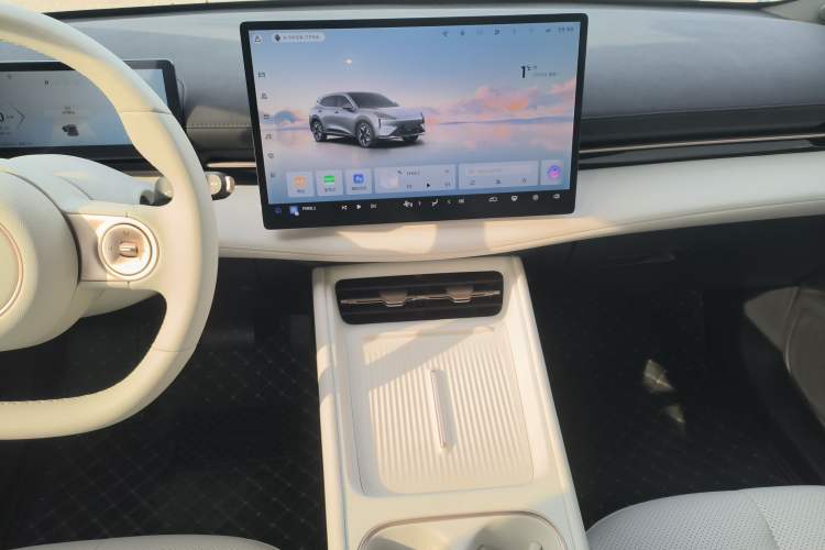 Used Baojun Yunhai 2024 600km Pure Electric Version