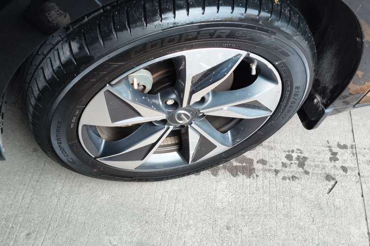 Used GAC Trumpchi M6 2021 PRO 270T DCT Luxury Edition Left Front Wheel Hub