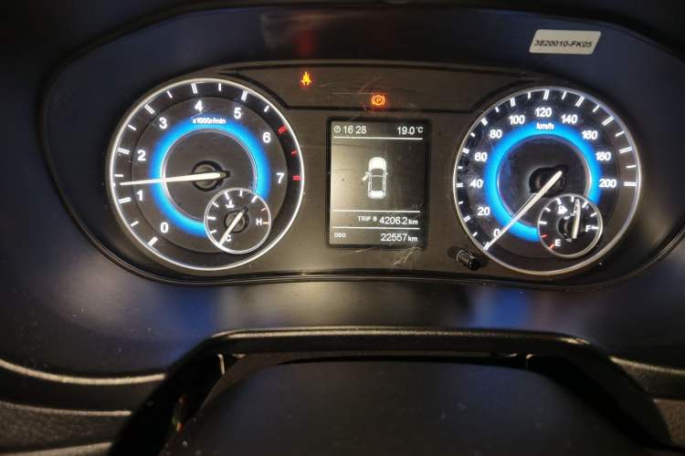 Used Dongfeng Fengon S560 2019 1.8L Manual Urban Model Odometer Close Up