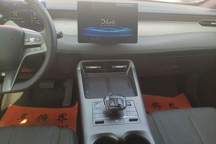 Used BYD Qin PLUS 2025 DM-i Smart Drive 55KM Leading Model