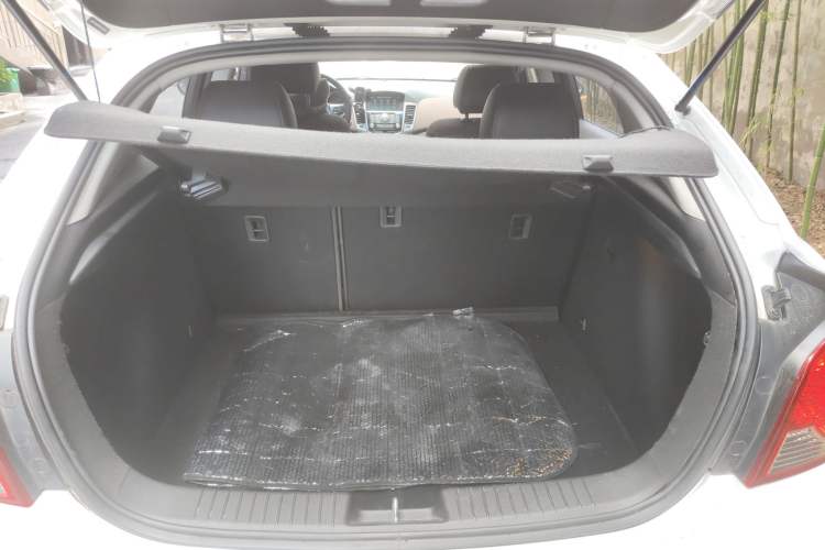 Used Chevrolet Cruze 2013 Hatchback 1.6L Automatic Luxury Model