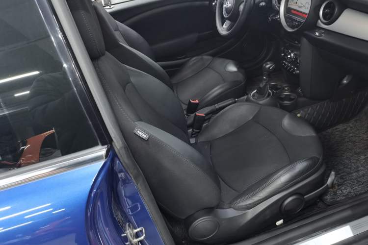 Used MINI MINI 2012 1.6L COOPER Baker Street
