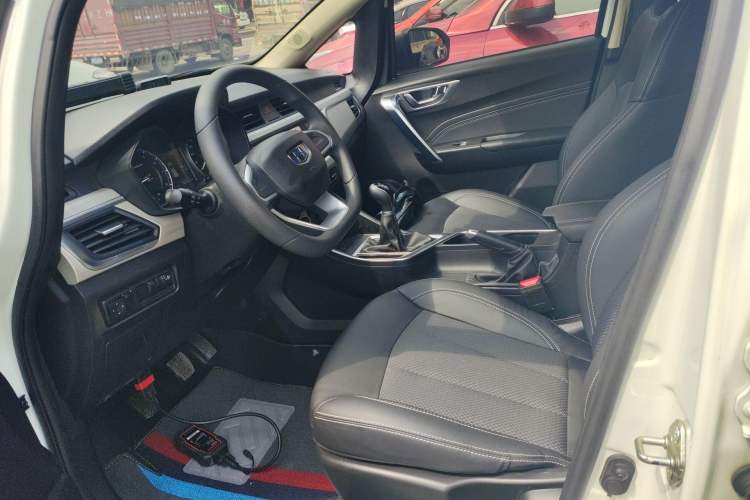 Used Geely Auto Vision X3 2020 1.5L Manual Happiness Edition