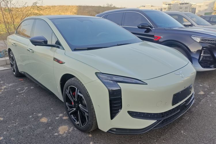 Used Hongqi EH7 2024 760 Pro+ Four-Wheel Drive Version
