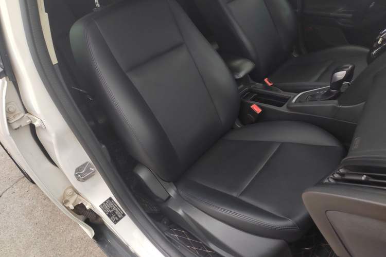 Used Ford Focus 2017 Hatchback 1.6L Automatic Comfort Plus SmartDrive Edition
