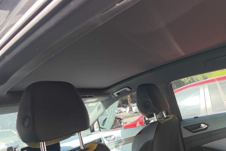 Used Volkswagen ID.4 X 2022 Smart Enjoyment Long-Range Edition Headliner