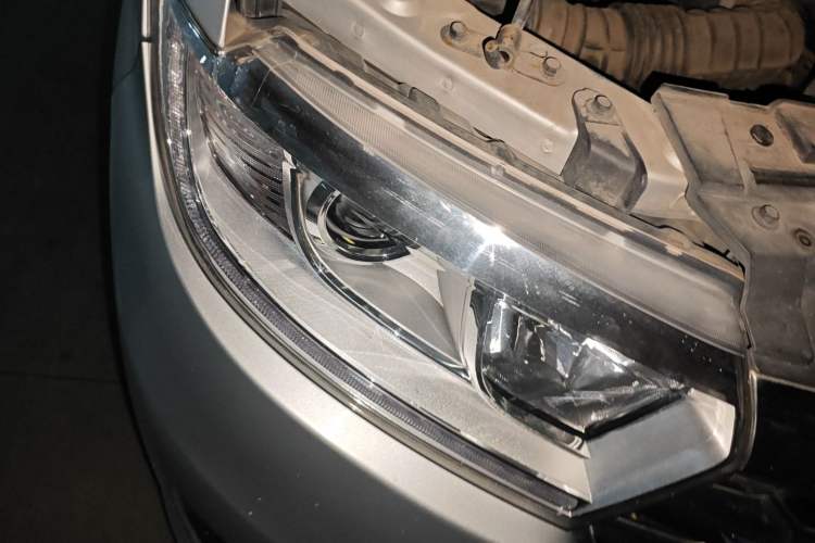 Used JAC Refine M3 2018 IKEA Edition 1.6L Luxury Smart Model
