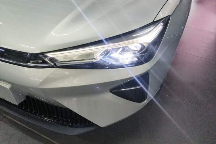 Used Roewe Ei5 2021 500 Admiration Edition Left Front Headlight