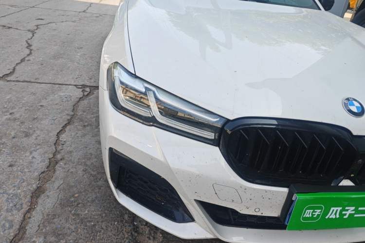 Used BMW 5 Series 2021 Restyled 530Li Luxury Edition M Sport Package Right Front Headlight