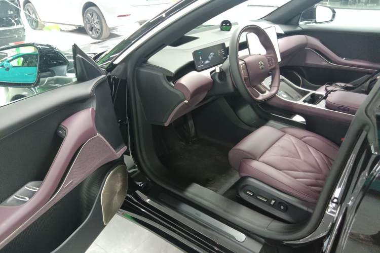 Used Nio ET5T 2025 75 kWh Touring
