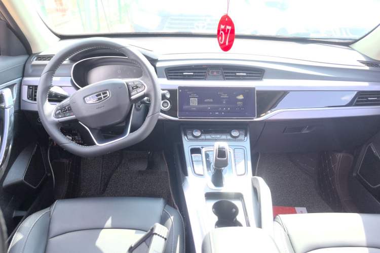 Used Geely Auto Emgrand X7 Sport 2021 Million Edition 1.8TD DCT Two-Wheel Drive Luxury Model
