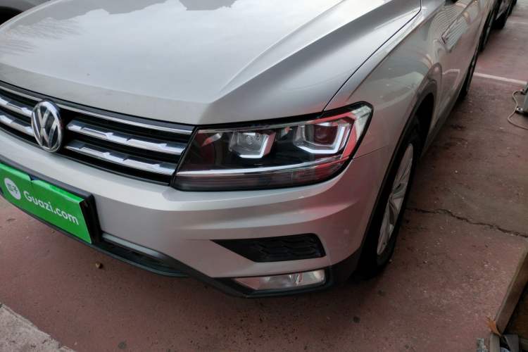 Used Volkswagen Tiguan L 2017 330TSI Automatic Two-Wheel Drive Luxury Edition