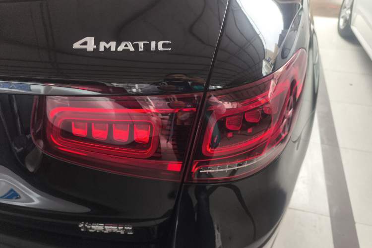 Used Mercedes-Benz GLC 2020 GLC 260 L 4MATIC Luxury Model Right Rear Taillight