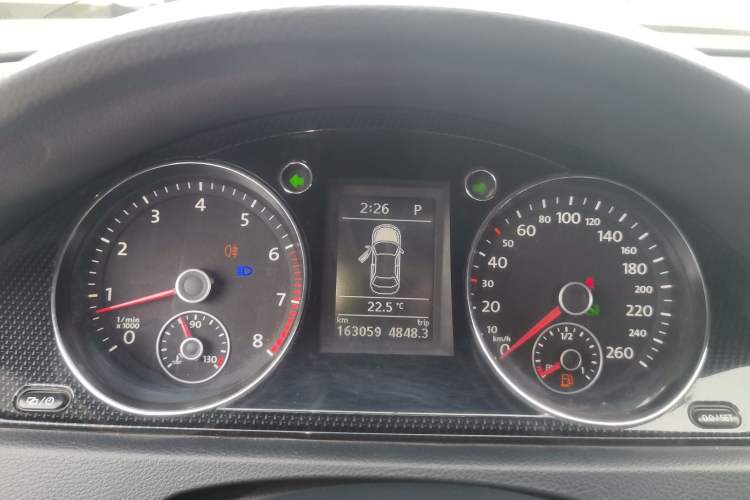 Used Volkswagen Magotan 2015 1.8TSI Luxury Model Instrument Cluster