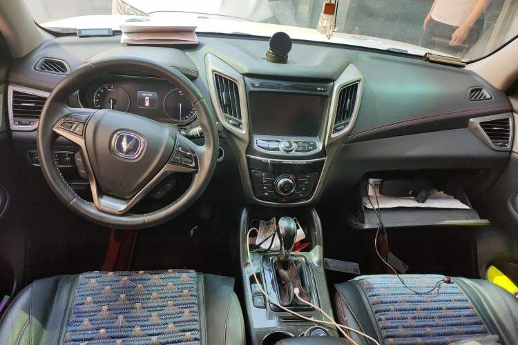 Used CHANGAN CS75 2017 Shangkui Edition 1.5T Automatic Fengxiang Model