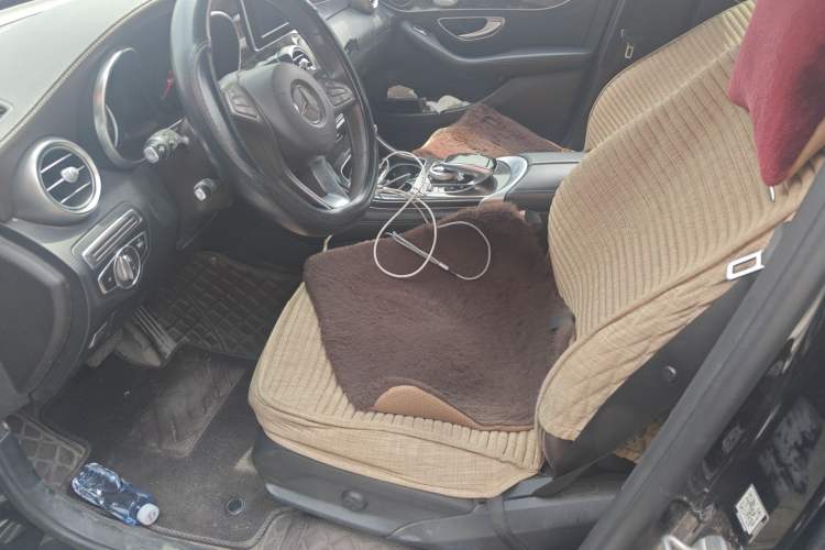 Used Mercedes-Benz GLC 2018 GLC 260 4MATIC Luxury Model
