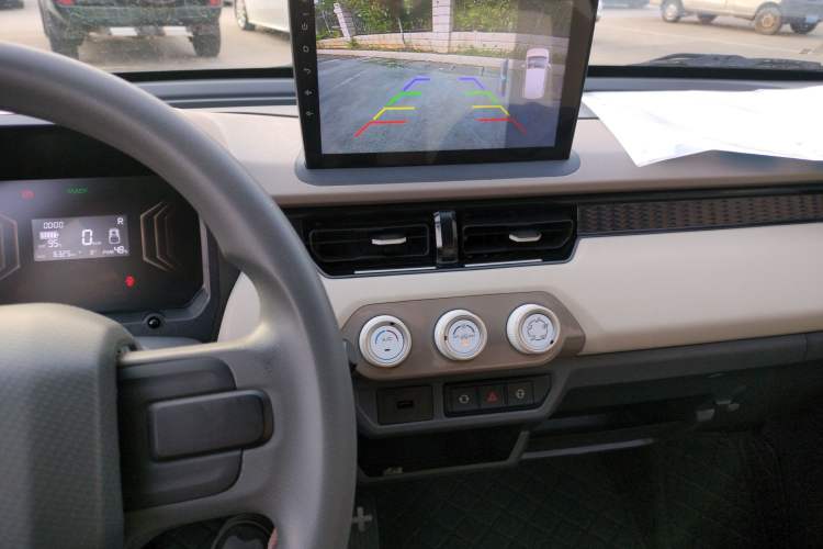 Used Chery QQ Ice Cream 2024 Edition Youth Version 205km Sundae
