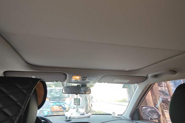 Used Hyundai ix25 2017 1.6L Automatic Smart Version
