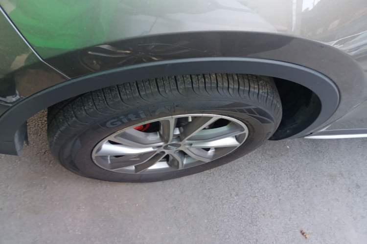 Used Geely Auto Emgrand X7 Sport 2021 Million Edition 1.8TD DCT Two-Wheel Drive Comfort Model