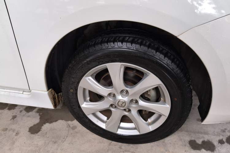 Used Mazda Mazda 3 2015 Hatchback 2.0L Automatic Sport Model