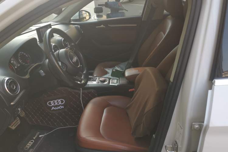 Used Audi A3 2015 Limousine 35 TFSI Millionth Anniversary Intelligent Leading Model