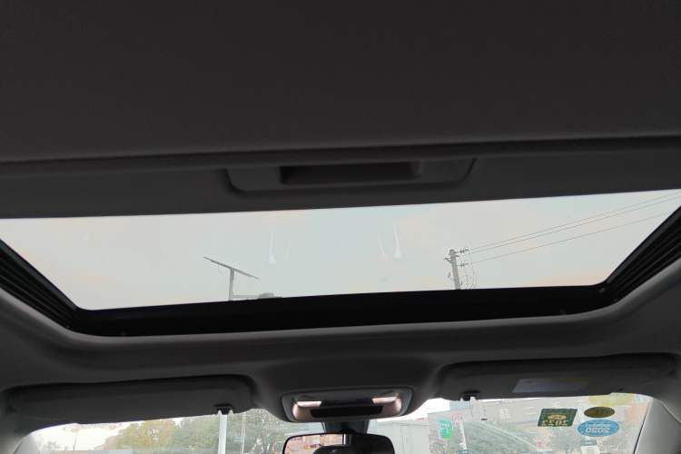 Used Chevrolet Malibu XL 2018 530T Automatic RuiChi Edition Headliner