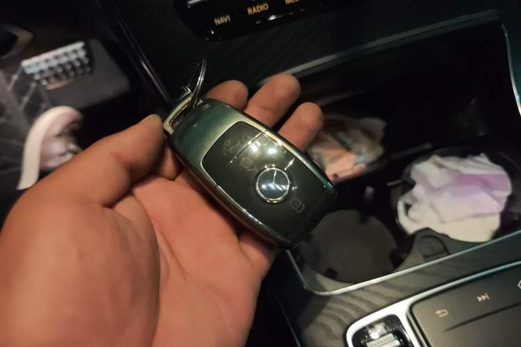 Used Mercedes-Benz C-Class 2022 Refreshed C 260 Coupe Vehicle Key