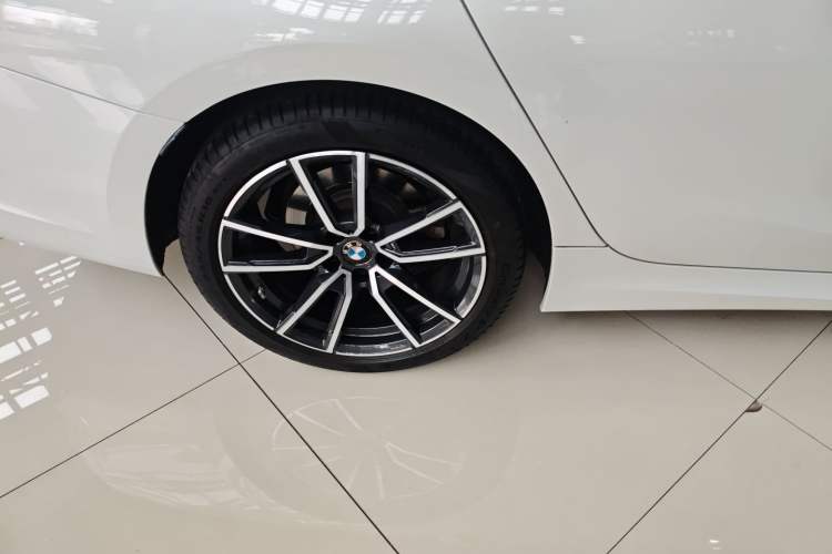 Used BMW 3 Series 2022 Updated 325Li M Sport Package
