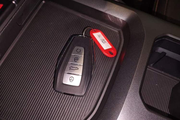 Used Geely Auto Haoyue L 2024 2.0T DCT Prestige Version
