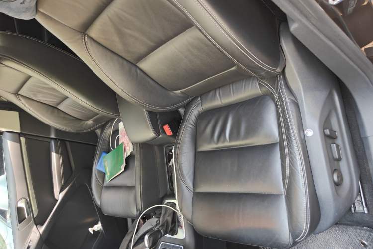 Used Volkswagen Tiguan 2017 300TSI Automatic Two-Wheel Drive Silk Road Comfort Edition