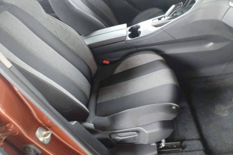 Used Peugeot 4008 2019 400THP First Edition Right Front Seat