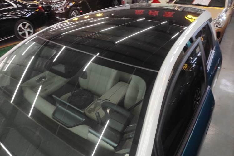 Used AION UT 2025 420 Prestige Edition Roof