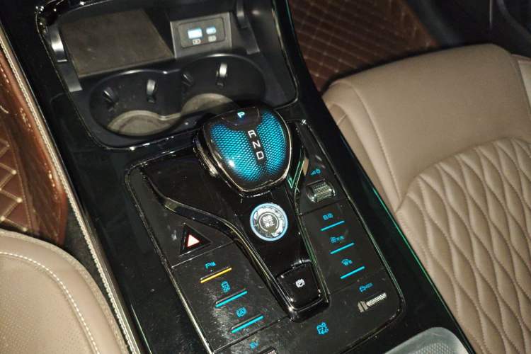 Used BYD Han 2022 DM-i 121KM Prestige Model