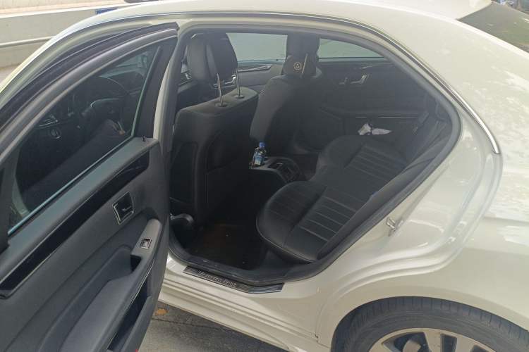 Used Mercedes-Benz E-Class 2015 Restyled E 260 L Sport Edition
