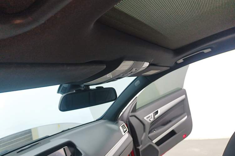 Used Mercedes-Benz E-Class 2014 E 200 Coupe Headliner