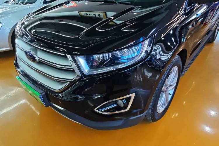 Used Ford Edge 2018 EcoBoost 245 Two-Wheel-Drive Titanium 7-Seater China V Standard