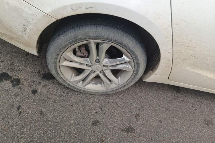 Used Geely Auto Emgrand GL 2017 1.3T DCT Luxury Model Right Rear Wheel Hub