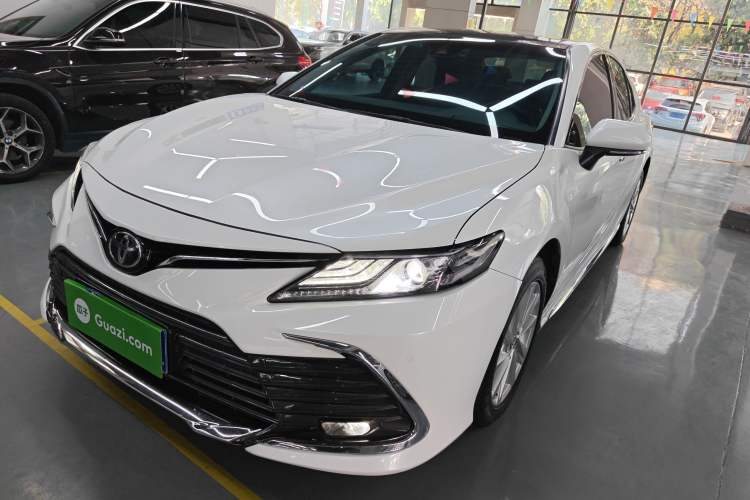 Used Toyota Camry 2023 2.0G Luxury Edition